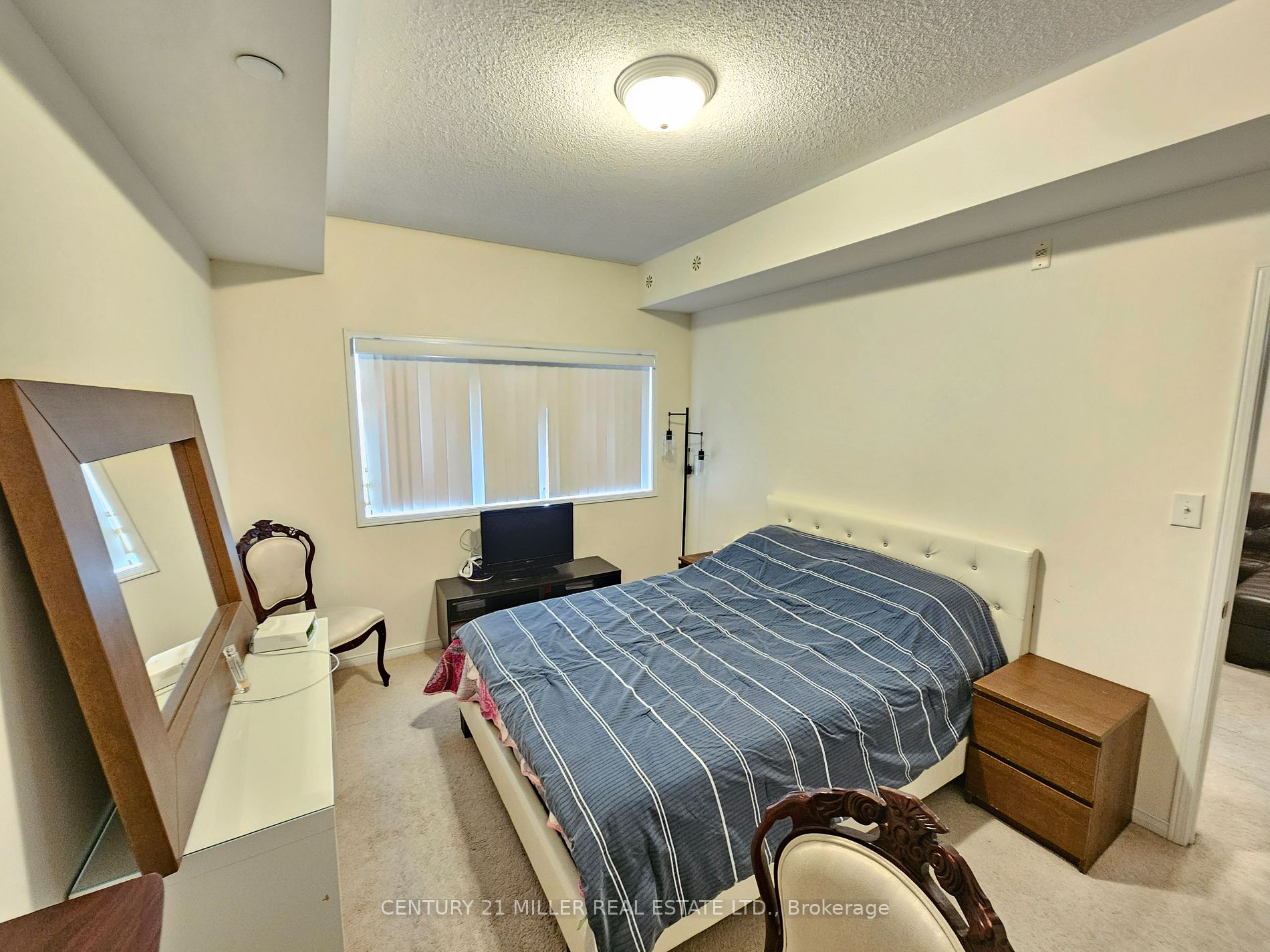 5150 Winston Churchill Boulevard, #202