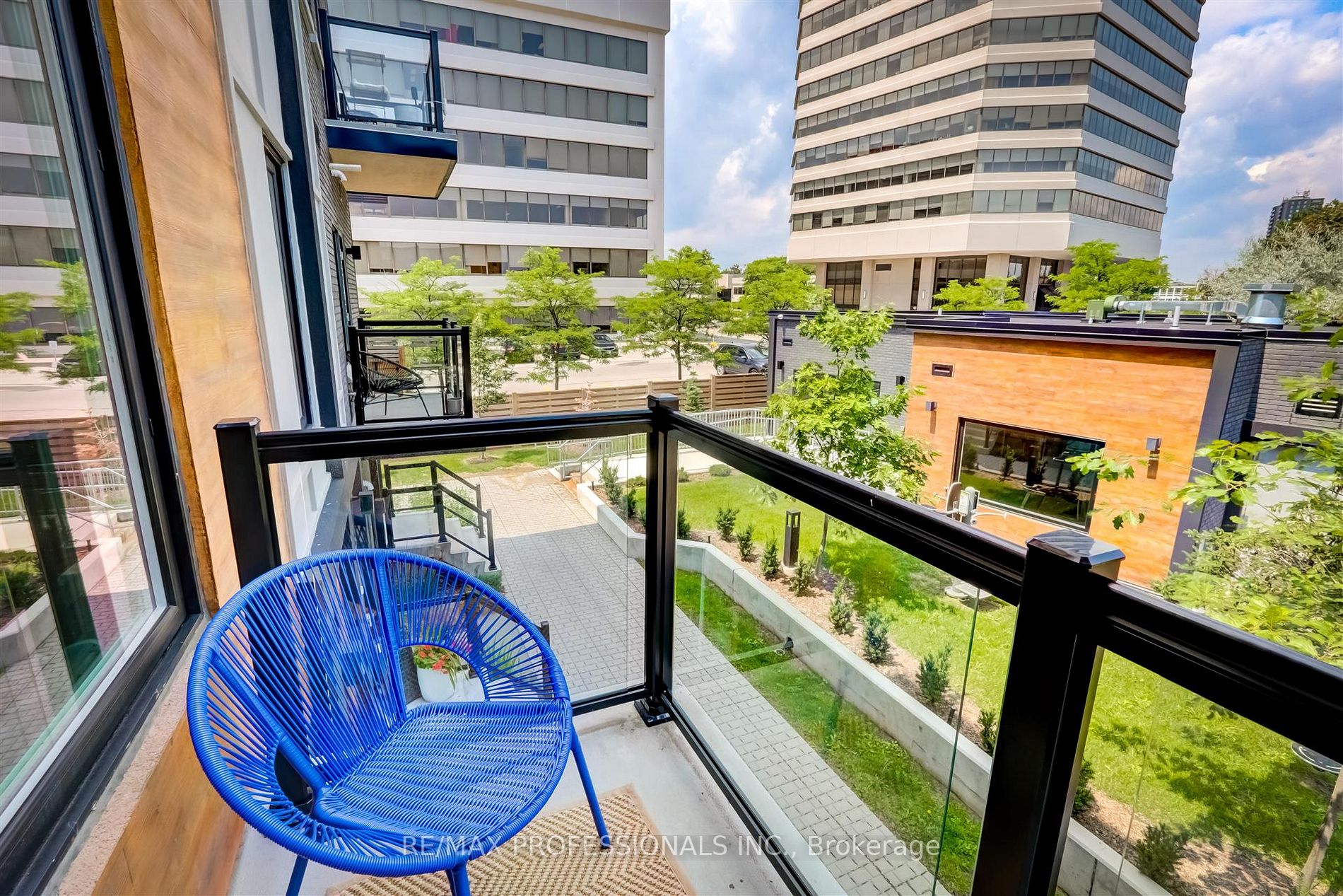 402 The East Mall, #213