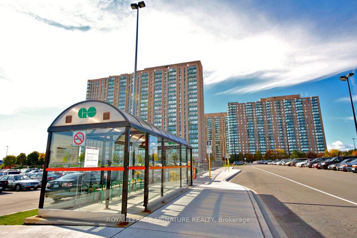 115 Hillcrest Avenue, #1702