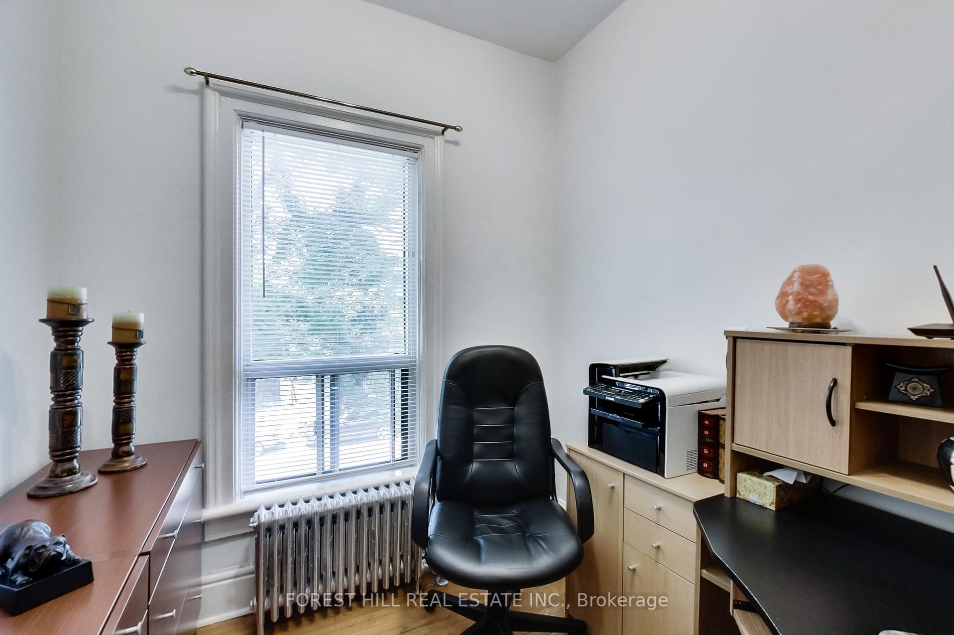 23 Lansdowne Ave