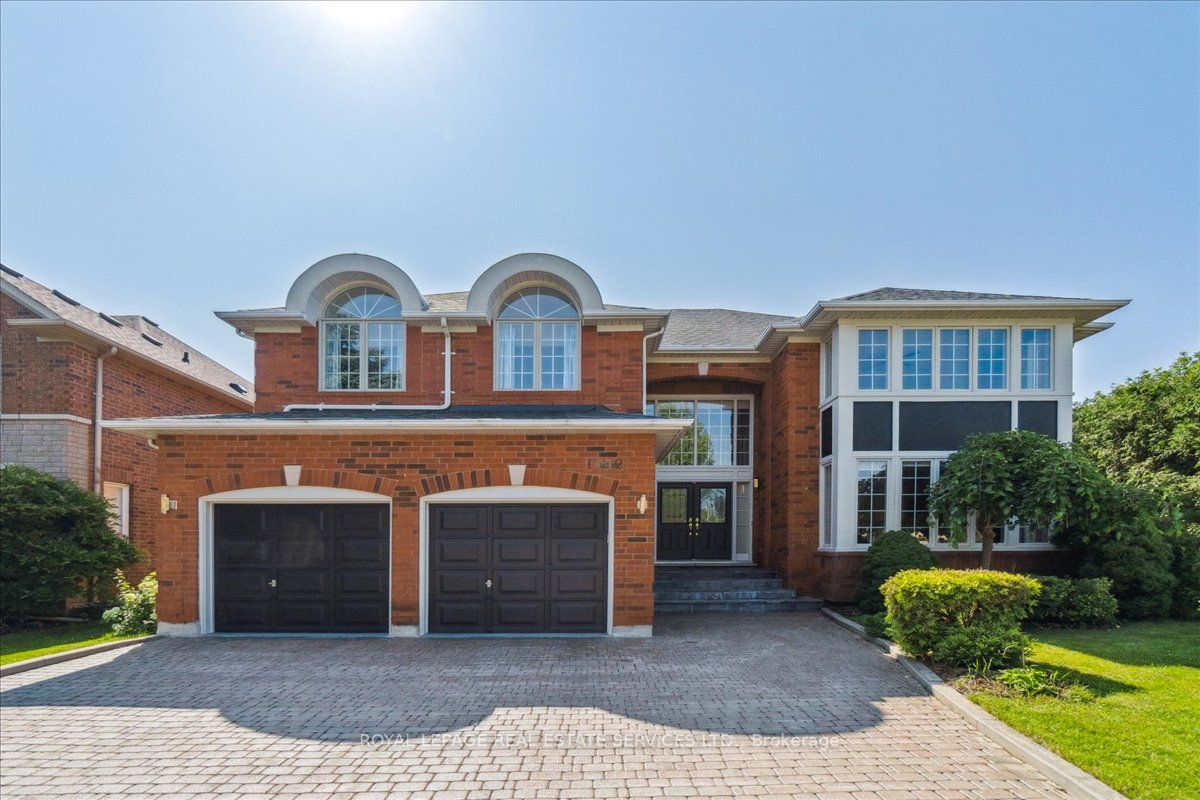 1042 Trailview Dr