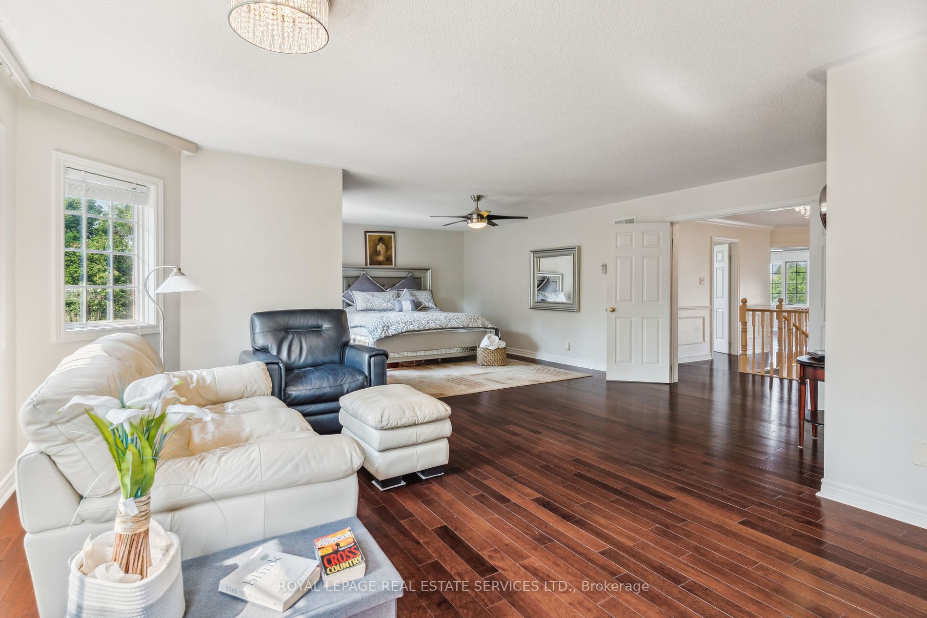 1042 Trailview Dr