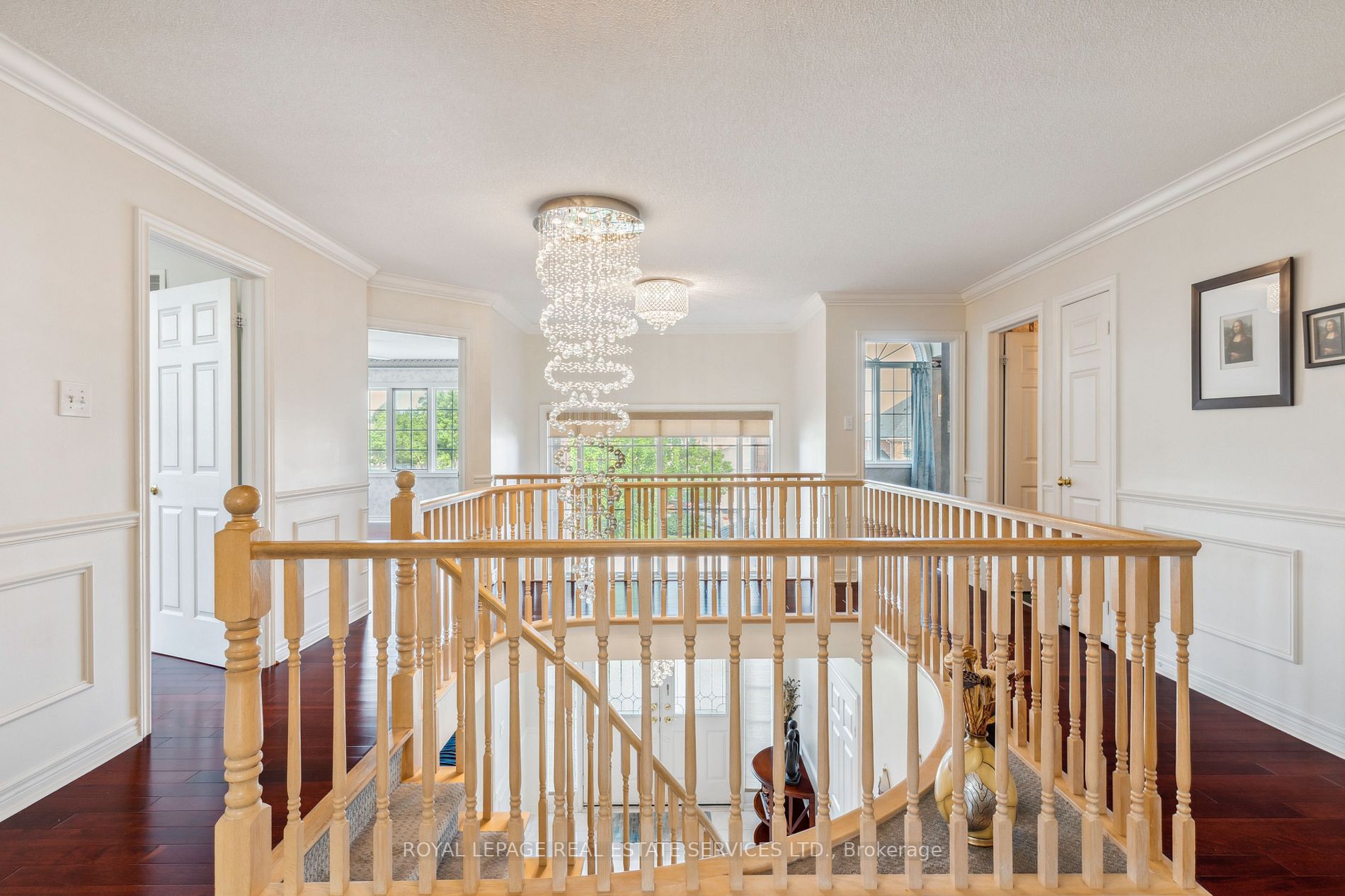1042 Trailview Dr