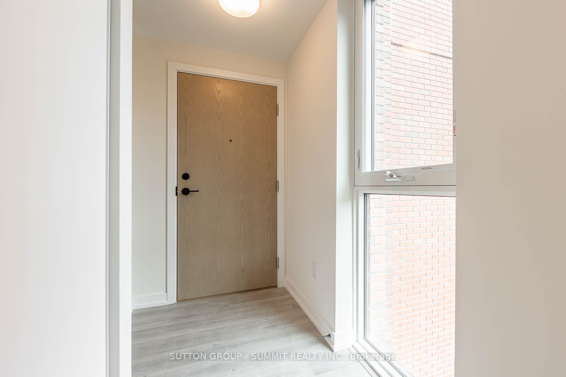 2300 St Clair Ave W, #217