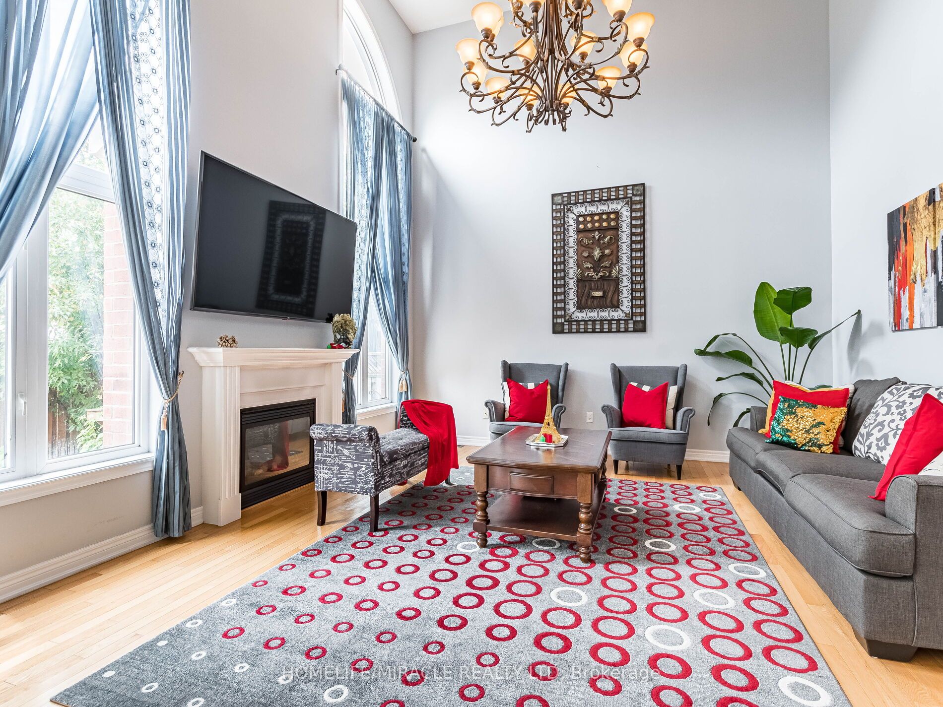 25 Maverick Cres