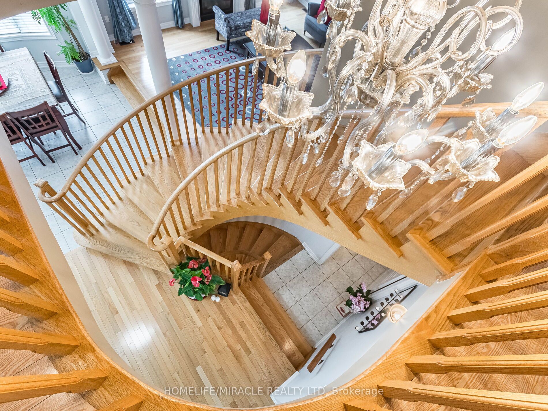 25 Maverick Cres