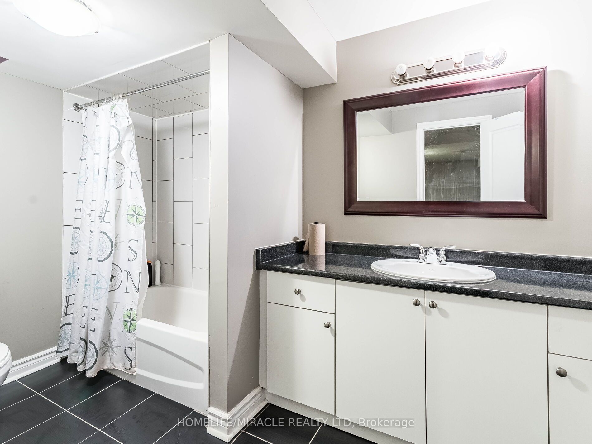 25 Maverick Cres