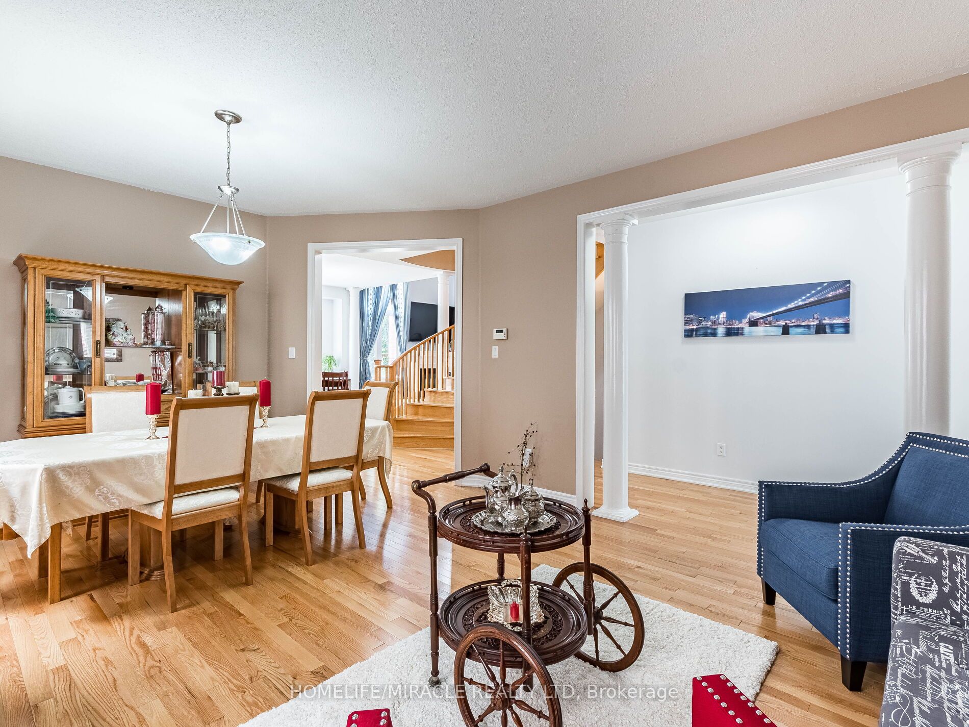 25 Maverick Cres
