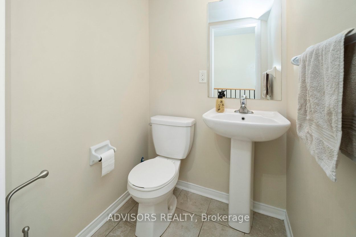 5625 Oscar Peterson Boulevard, #1