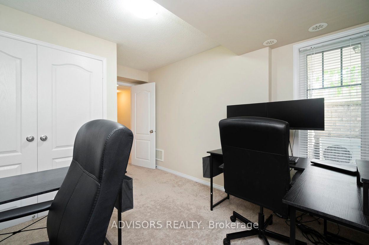 5625 Oscar Peterson Boulevard, #1