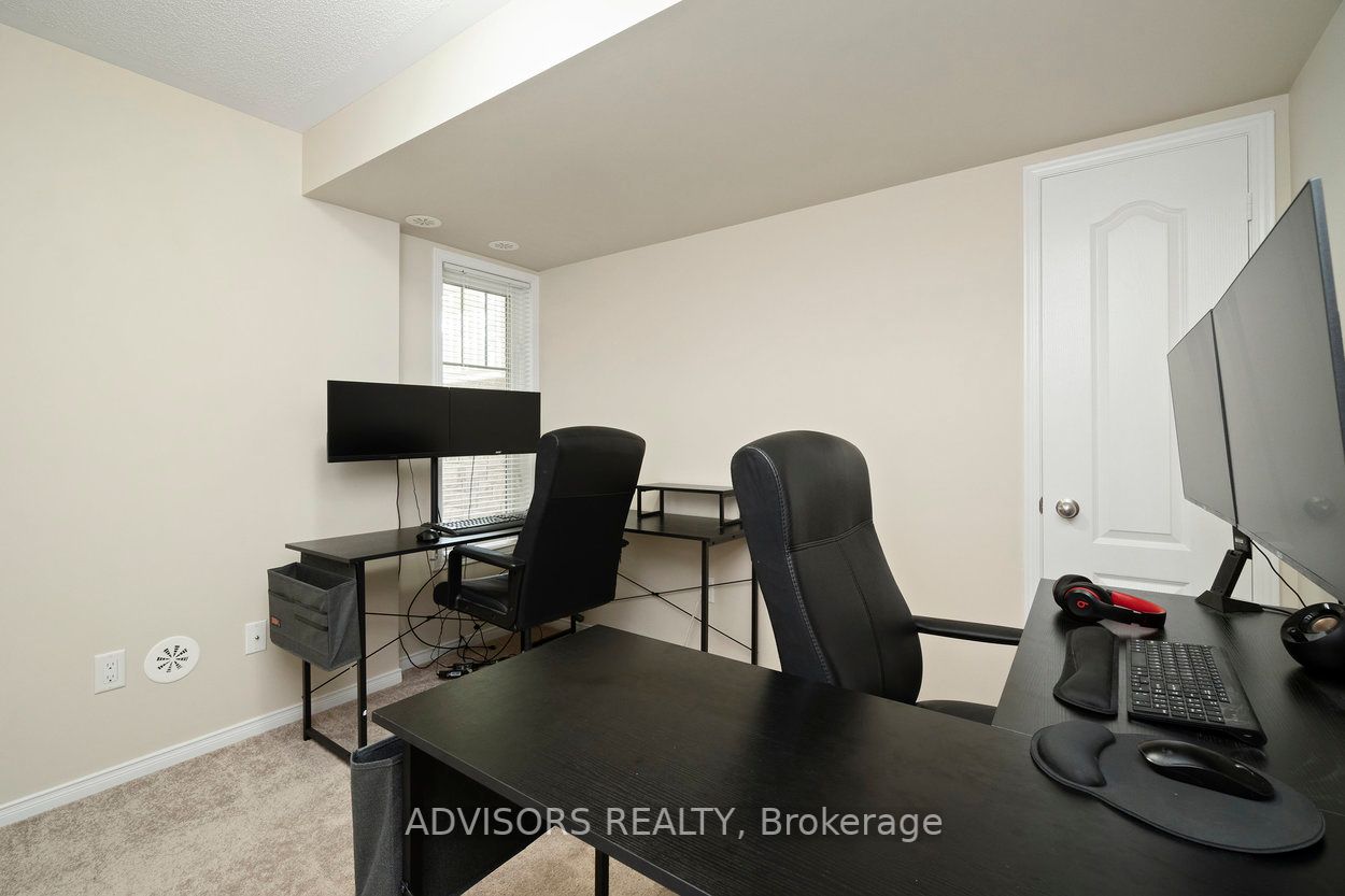 5625 Oscar Peterson Boulevard, #1