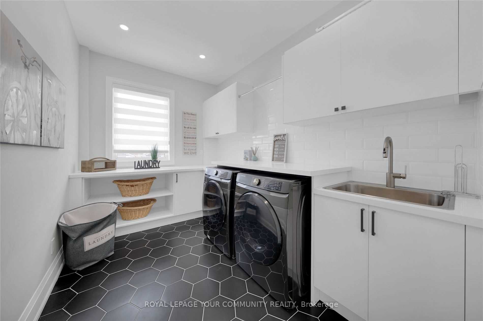 31 Chappel Hill Rd