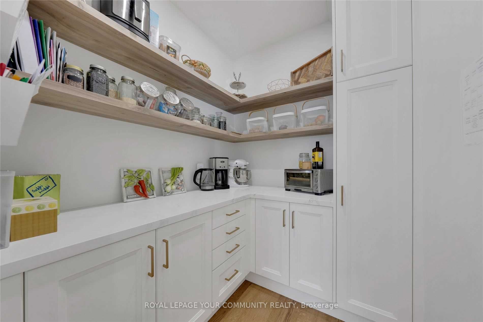 31 Chappel Hill Rd
