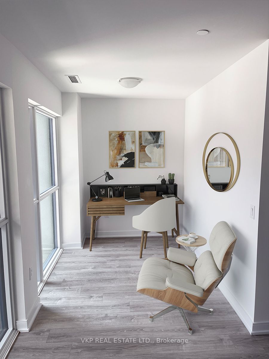25 Neighbourhood Lane, #303