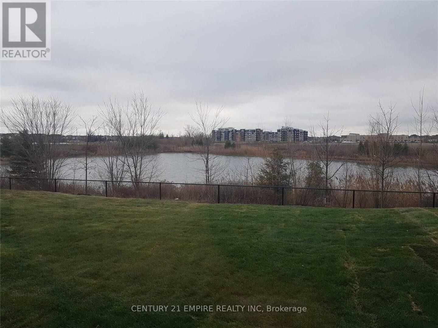 1360 Costigan Rd, #101