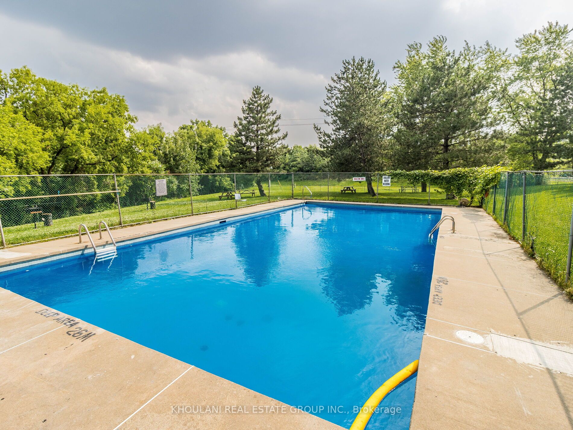234 Albion Rd, #1412