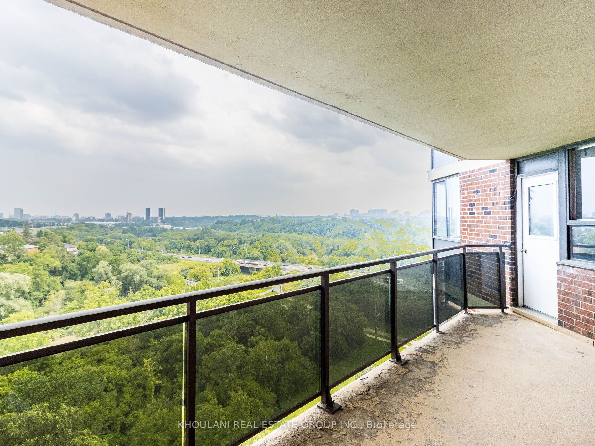 234 Albion Rd, #1412