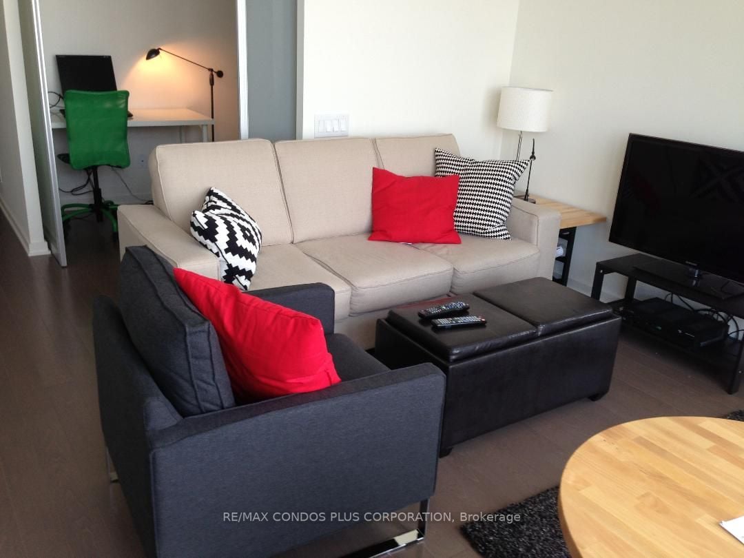 105 The Queensway Ave, #3405