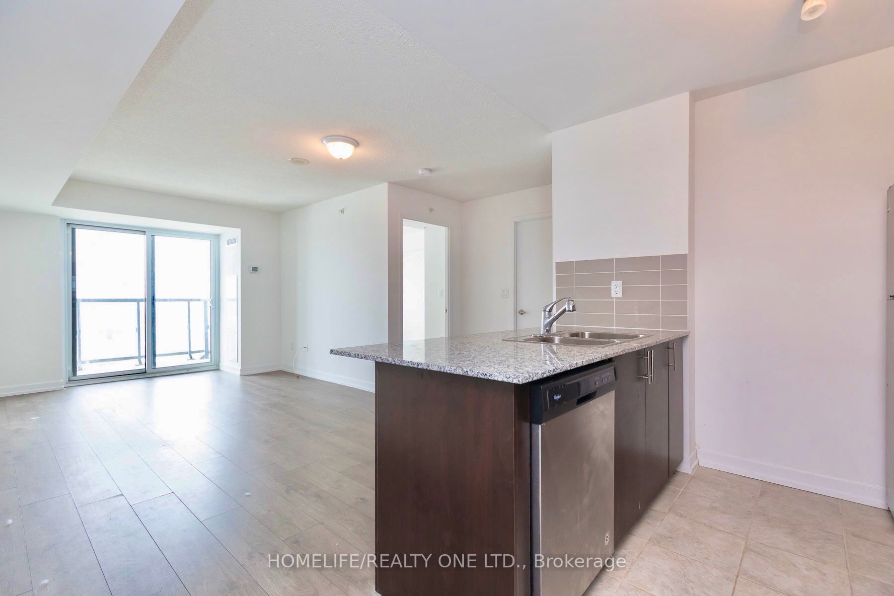 1410 Dupont St, #2505