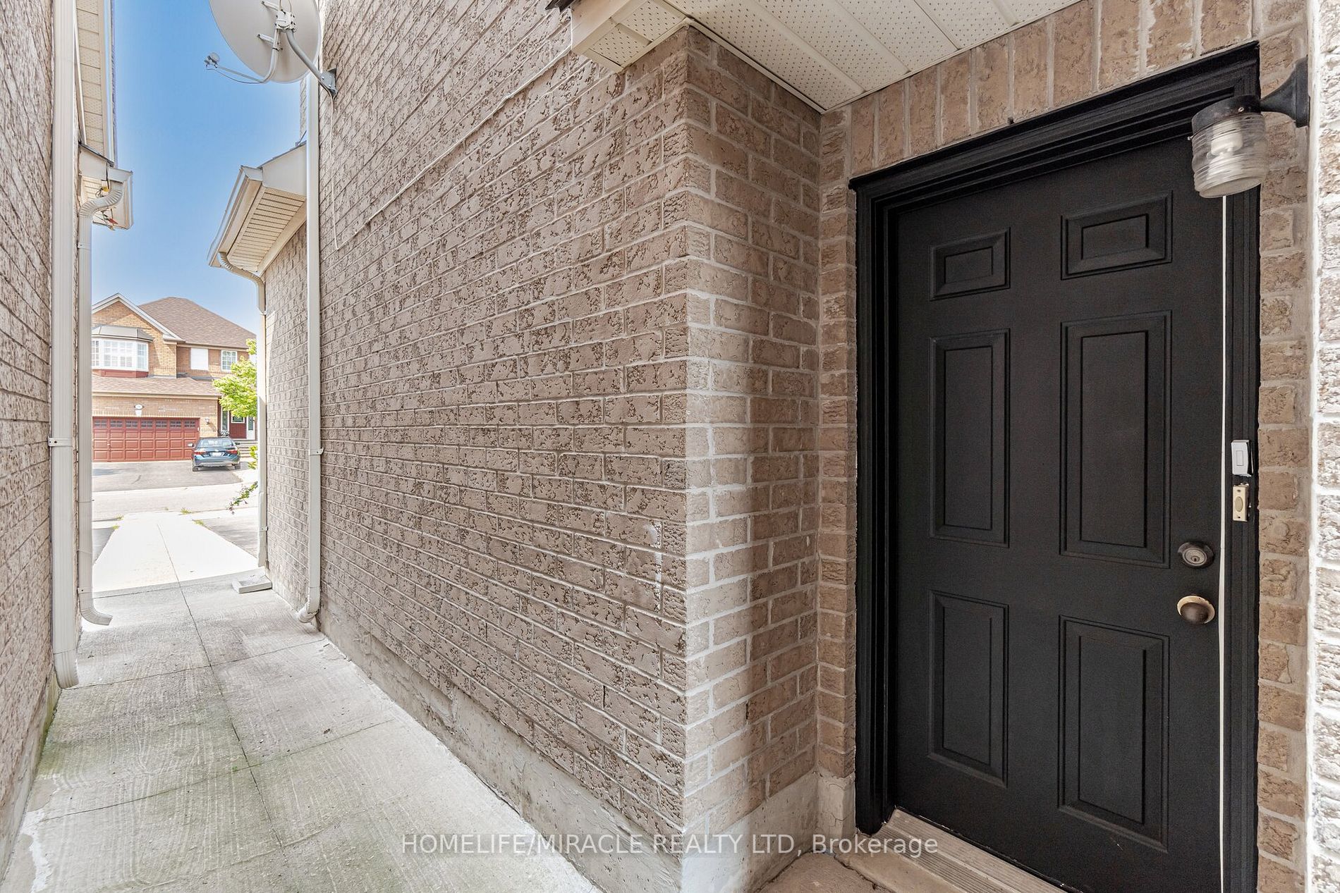 38 Mario St