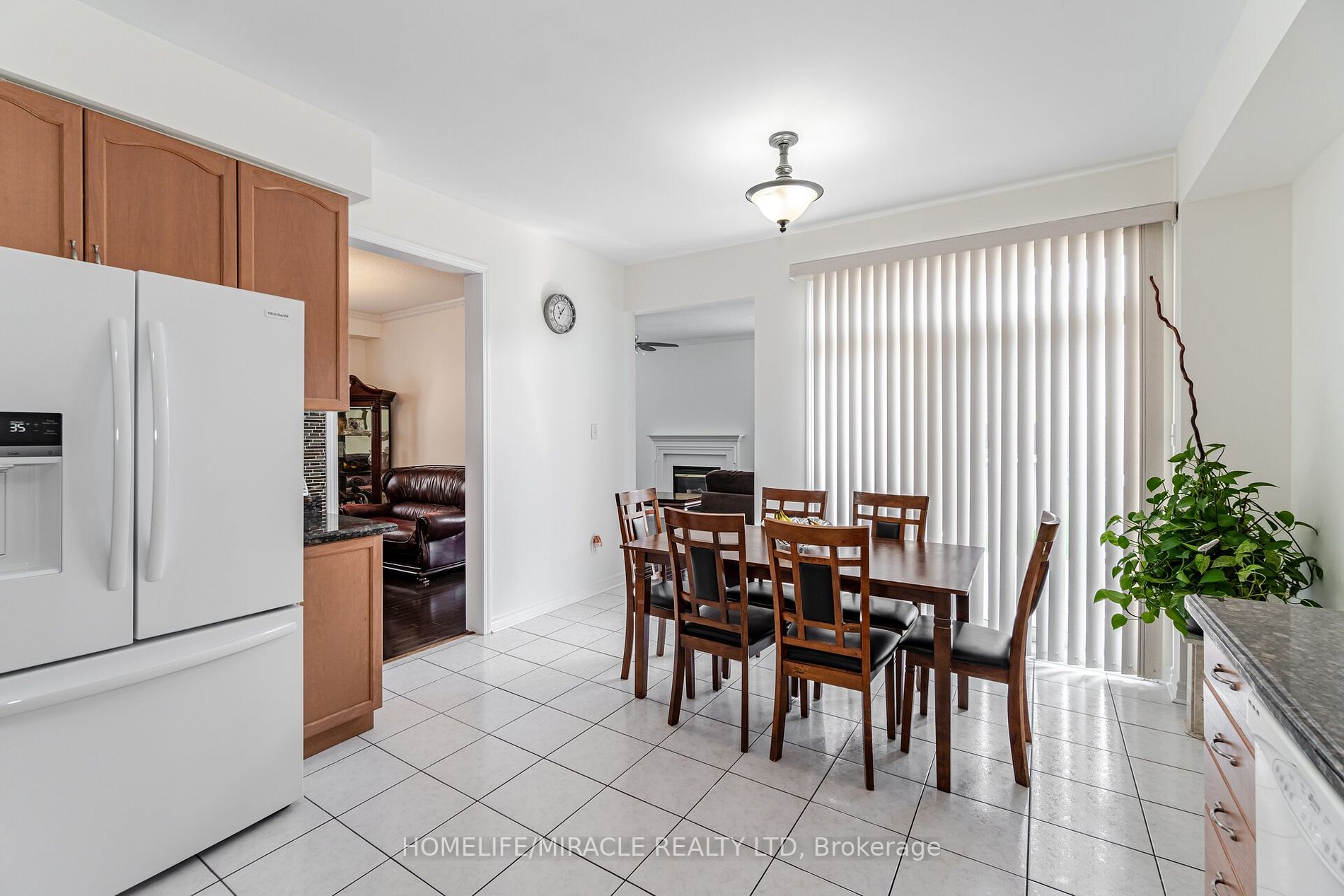 38 Mario St