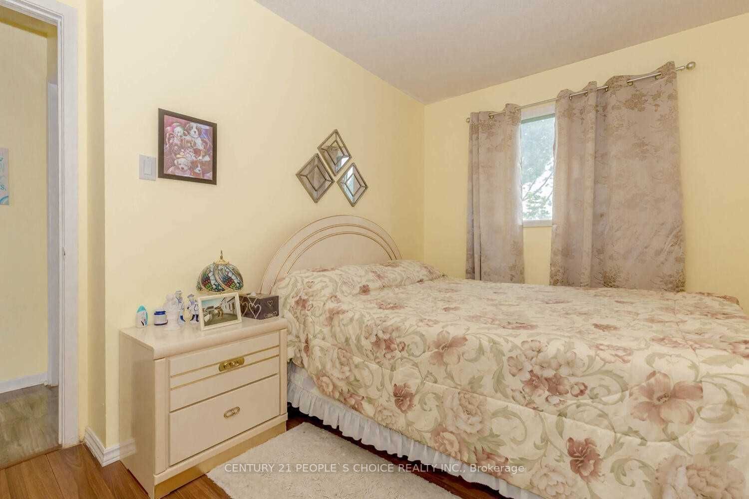 84 Stephensen Crt