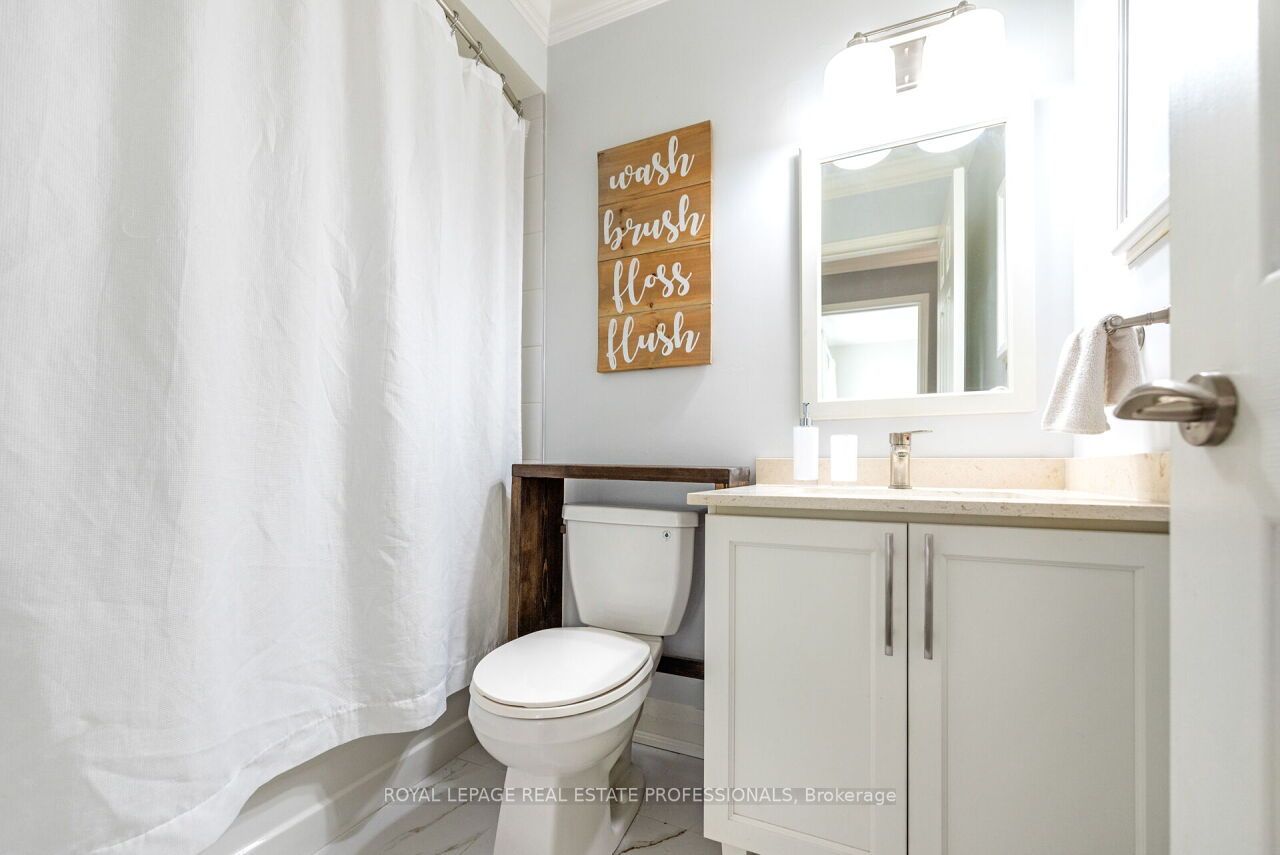 29 Woodcote Cres