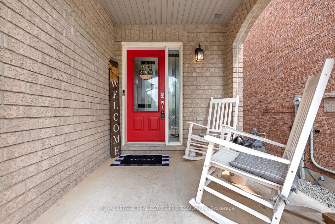 29 Woodcote Cres