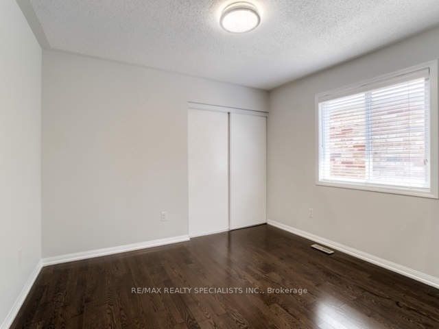 Listing W6675350 - Large Photo # 32