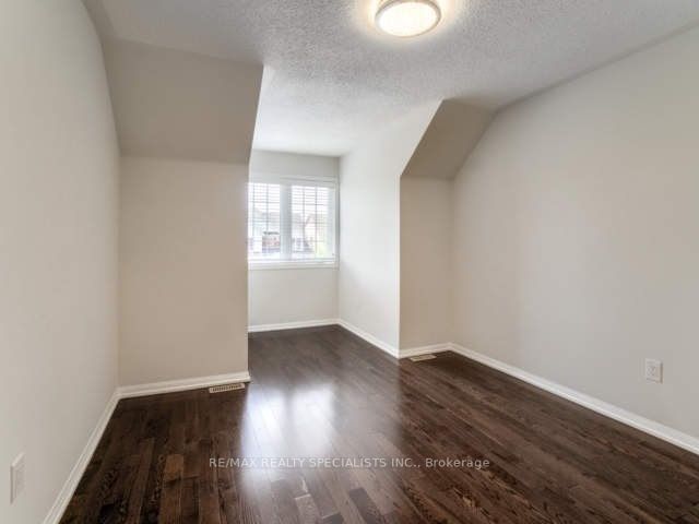 Listing W6675350 - Large Photo # 30