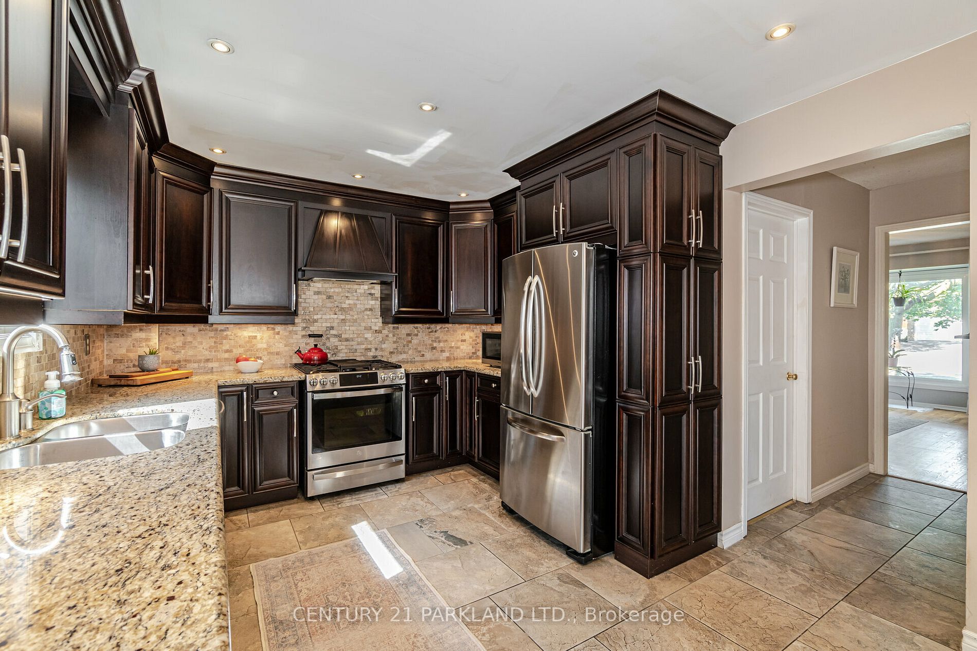 14 Mccabe Crescent