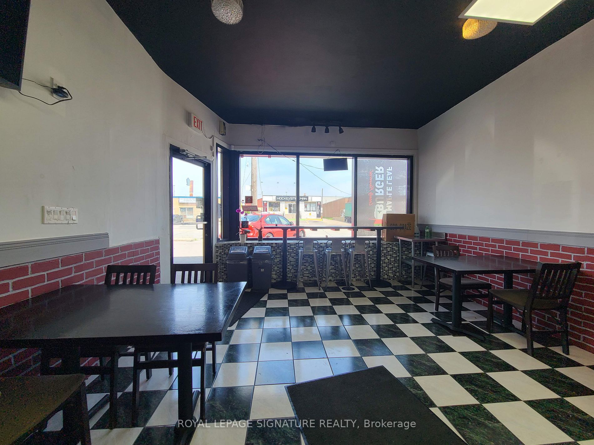 Listing W6675494 - Large Photo # 8