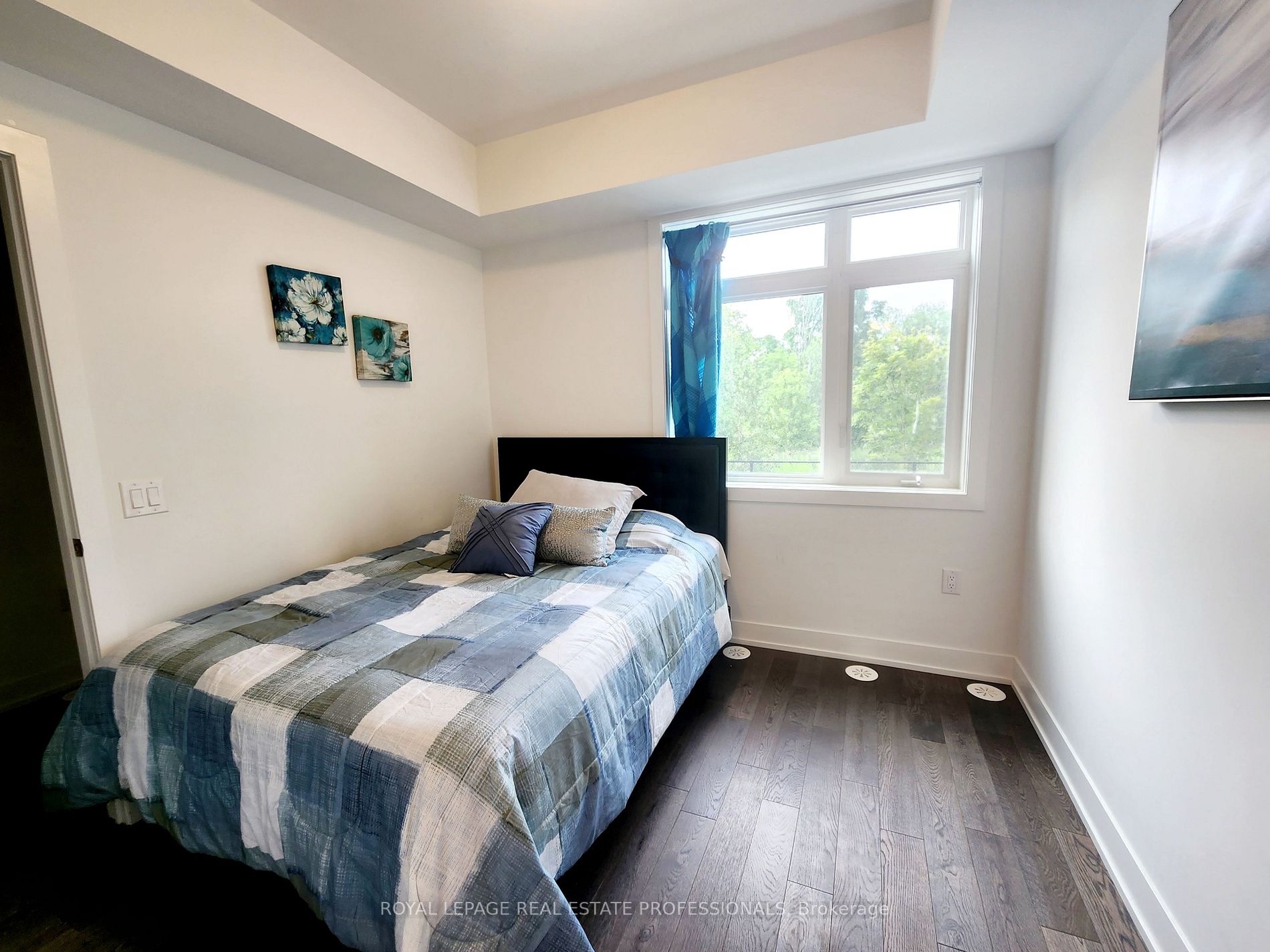 1095 Douglas McCurdy Comm Drive, #160