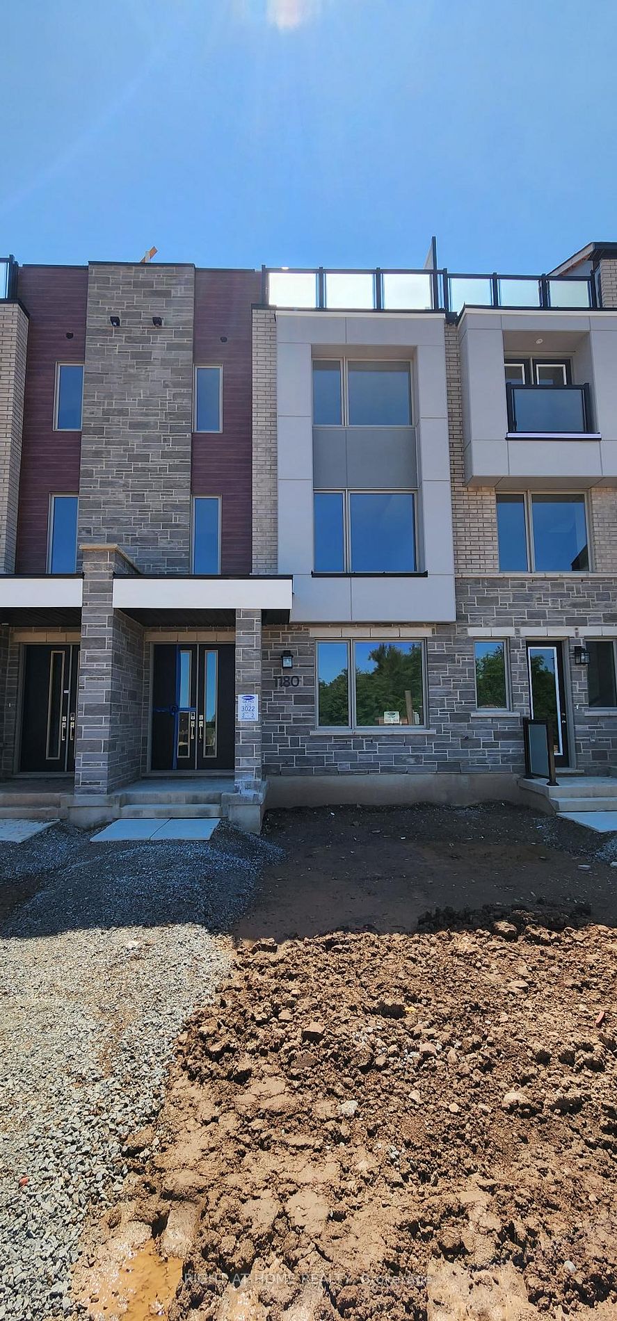 Listing W6676266 - Large Photo # 1