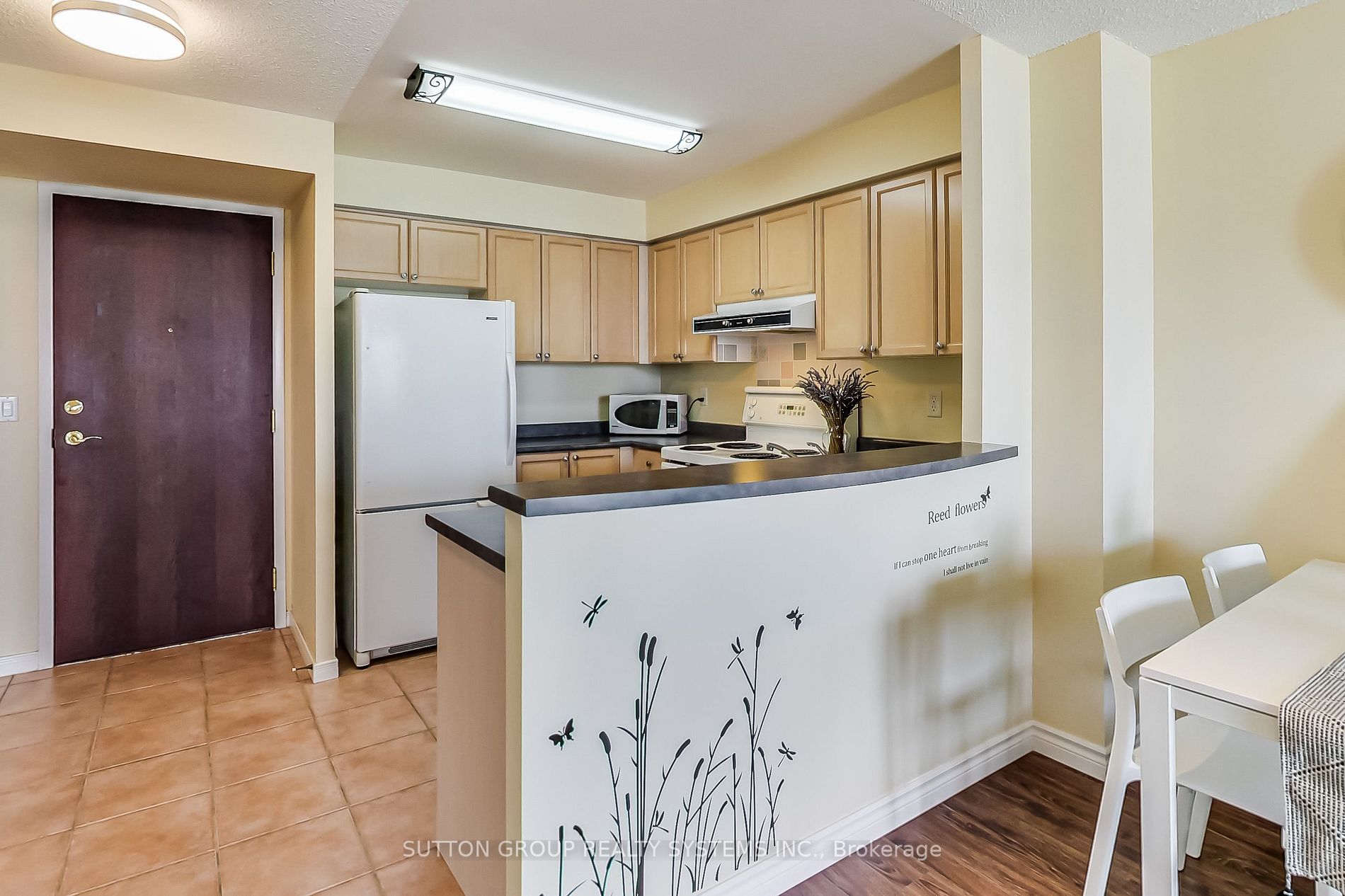 2585 Erin Centre Blvd, #1105