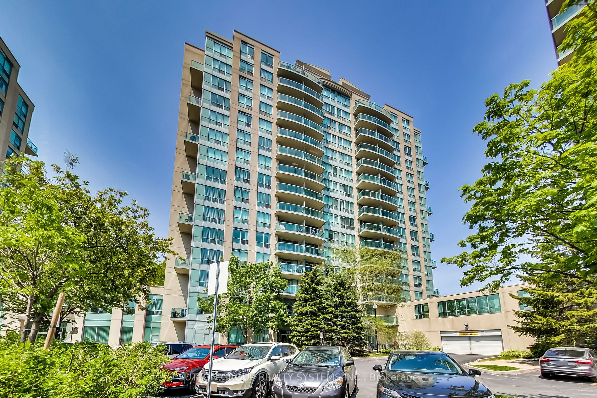 2585 Erin Centre Blvd, #1105