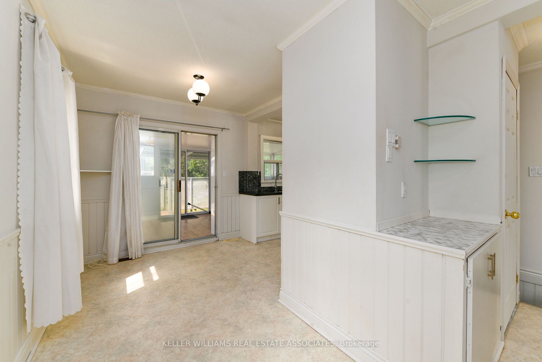 10 Ansell Avenue