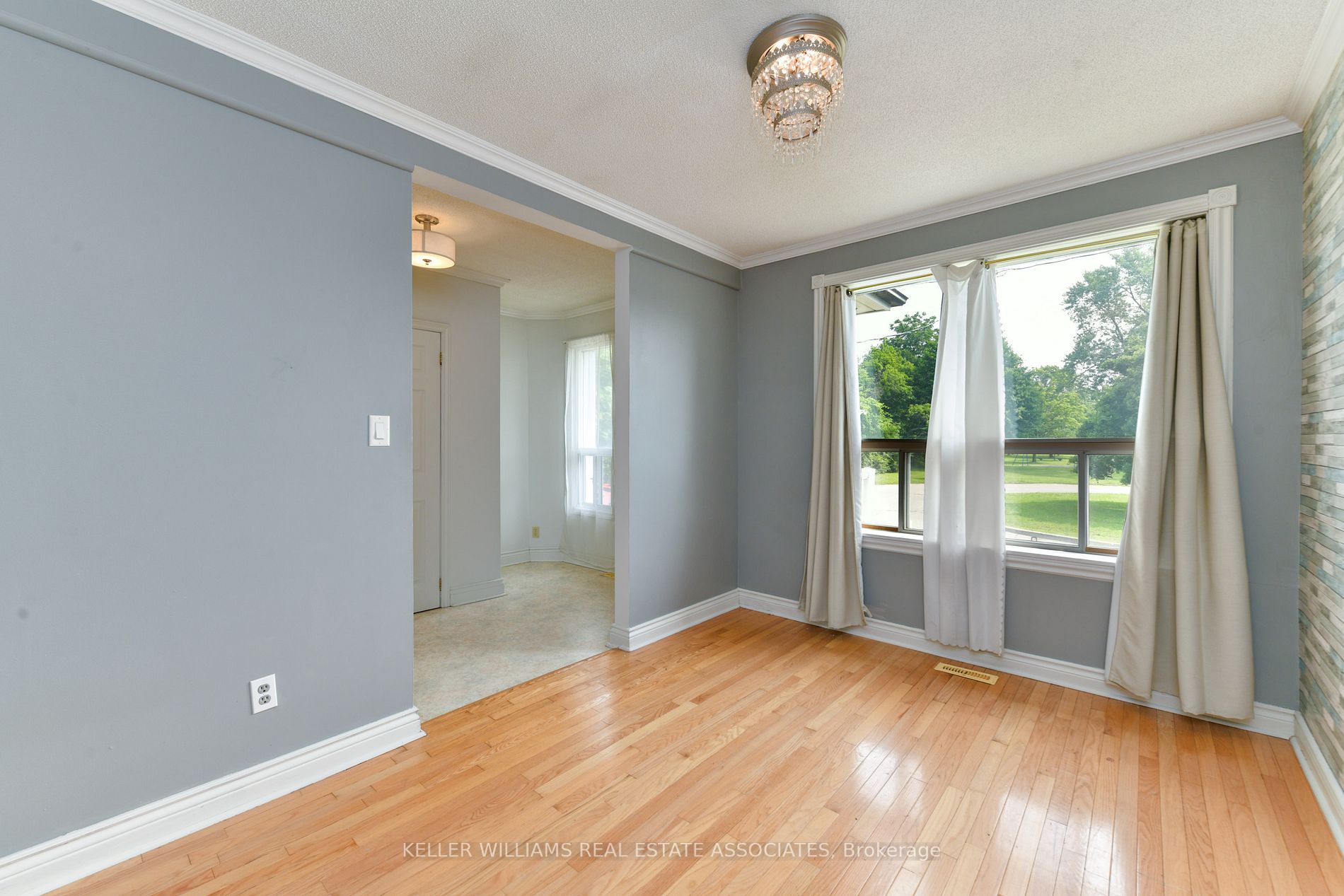 10 Ansell Avenue