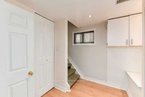 10 Ansell Avenue