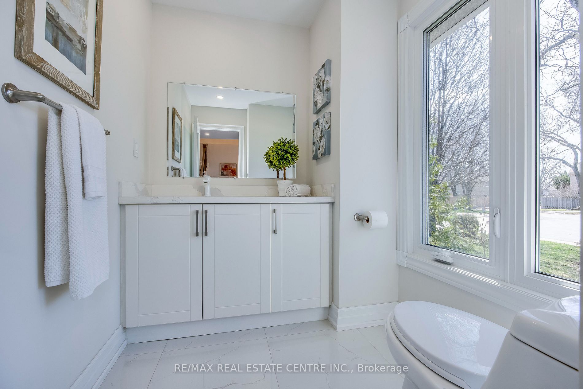 1176 Jamesway Blvd, #22