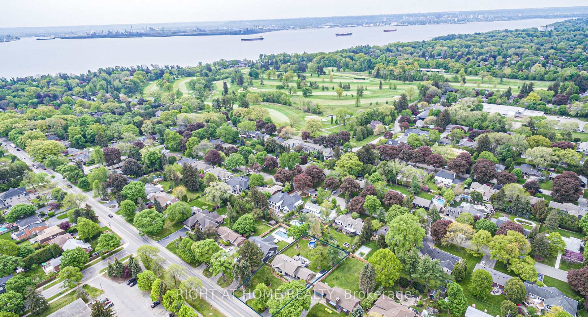 886 King Rd