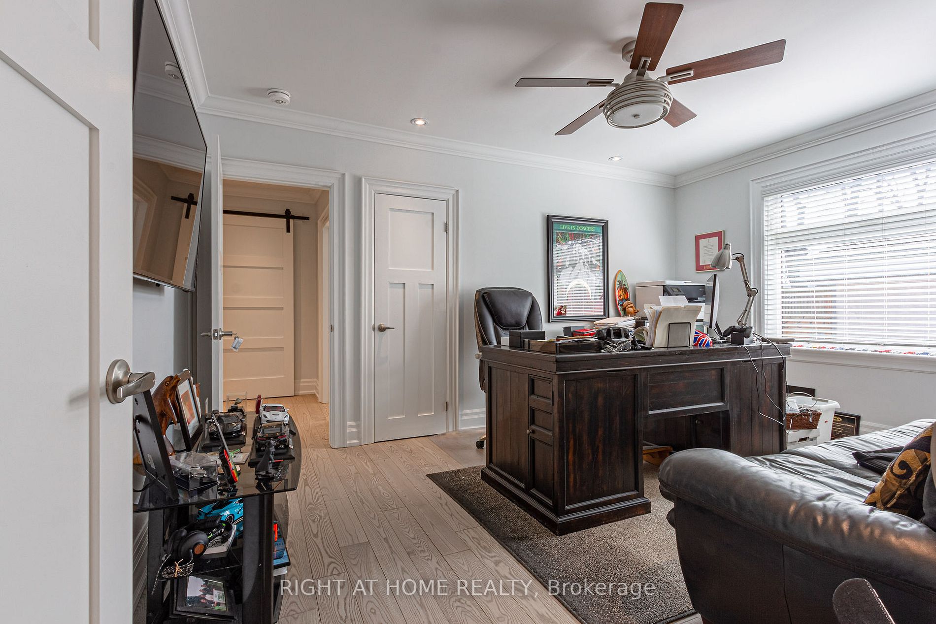 886 King Rd