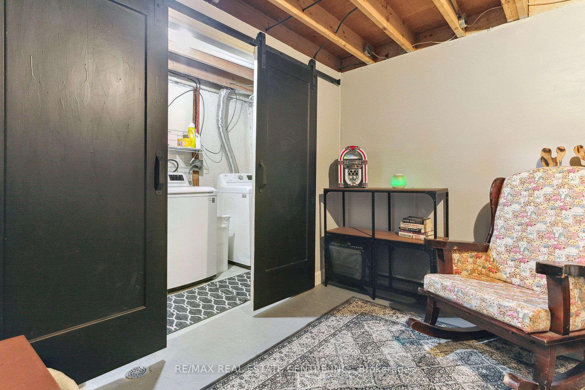 94 Darras Crt, #77