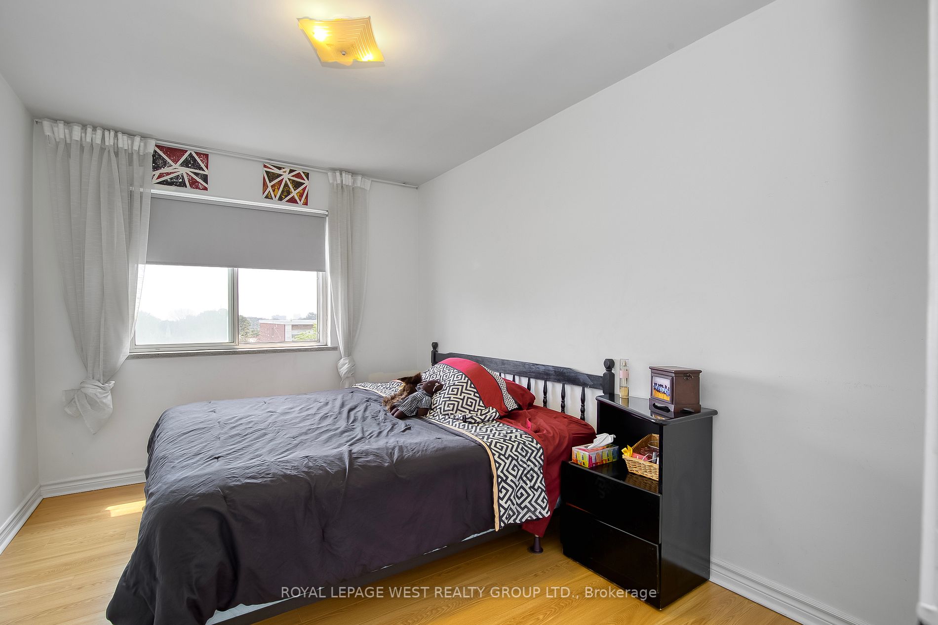 785 Browns Line, #604