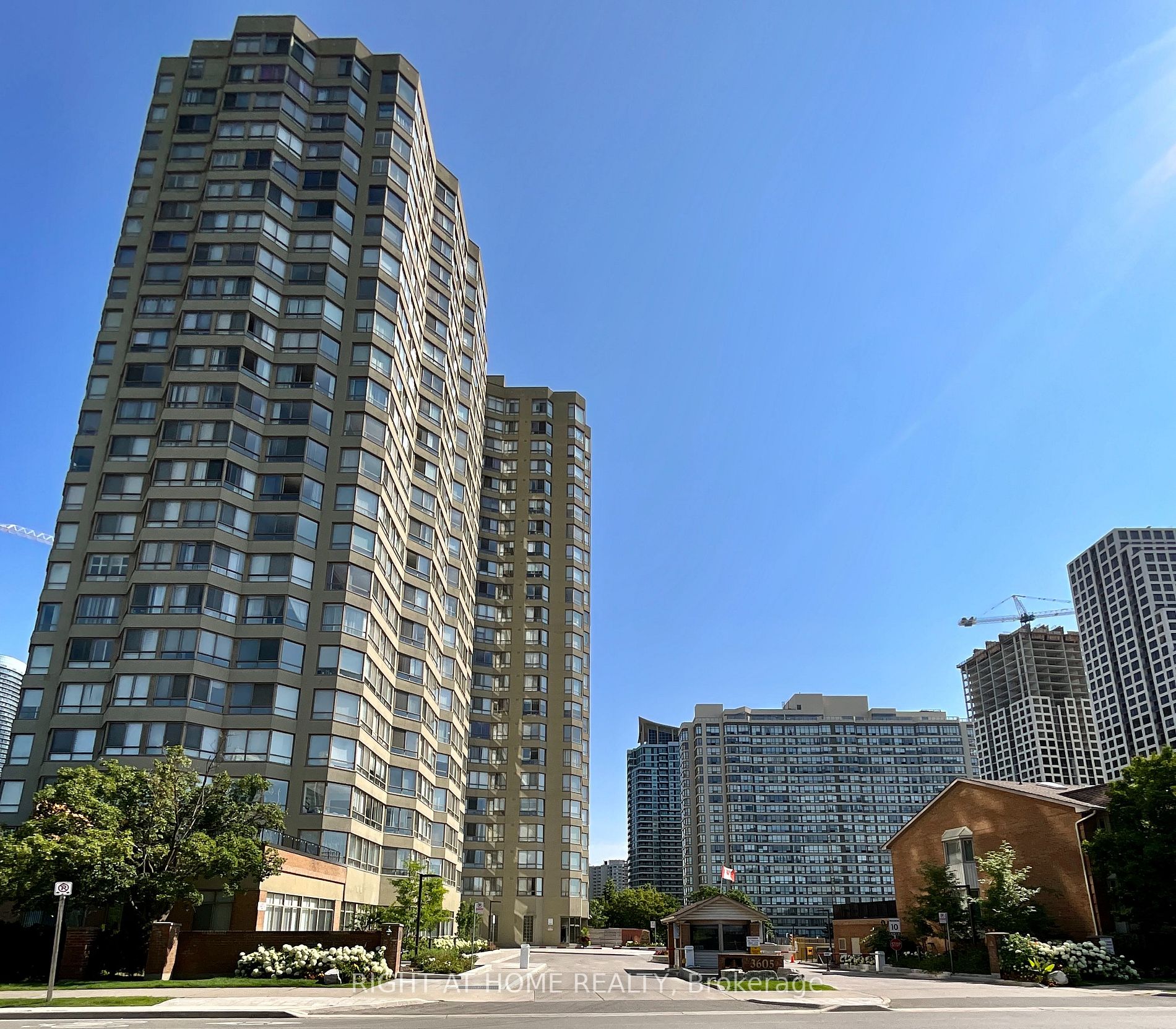 3605 Kariya Drive, #2007