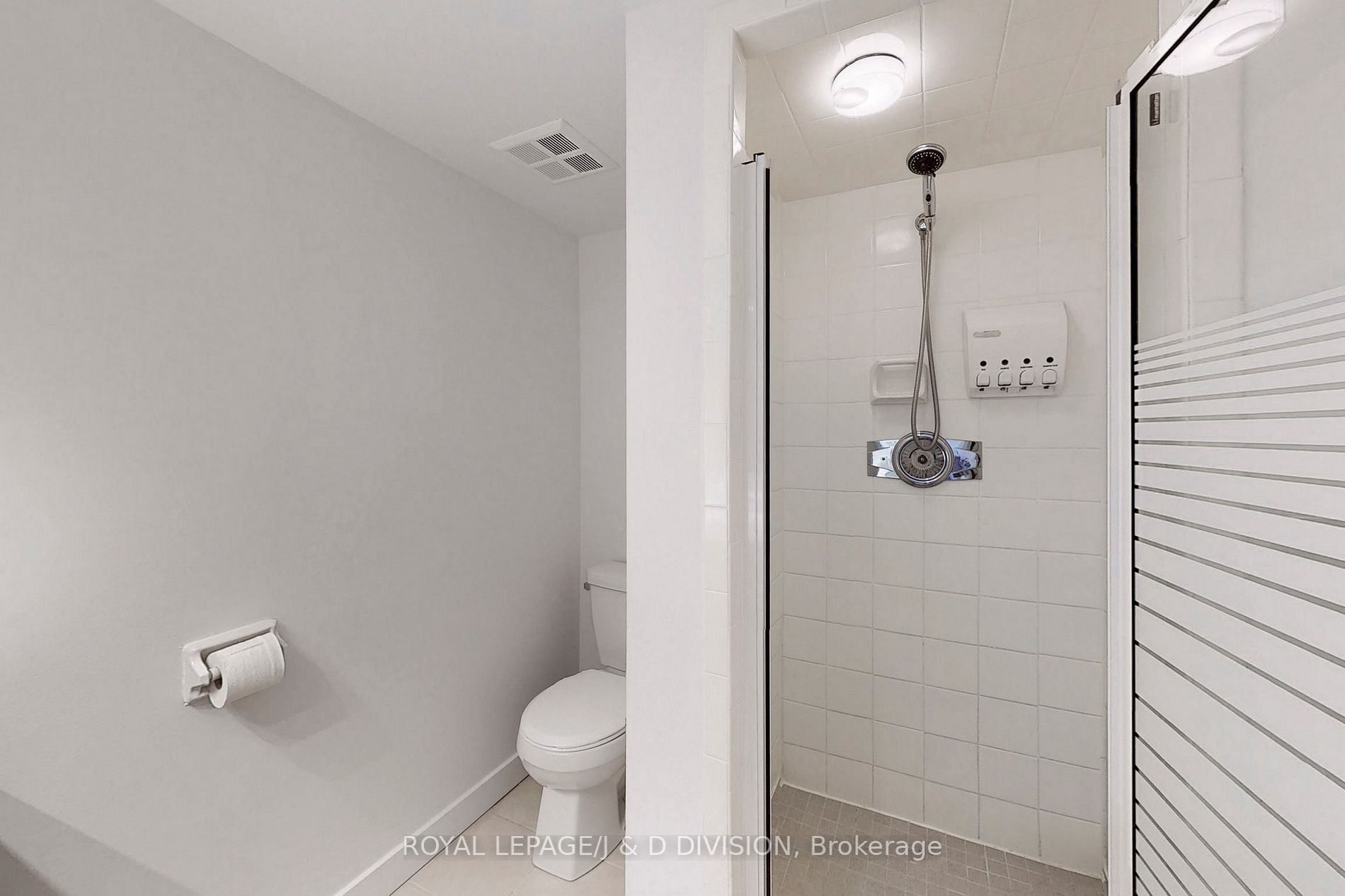 3650 Kaneff Crescent, #1503