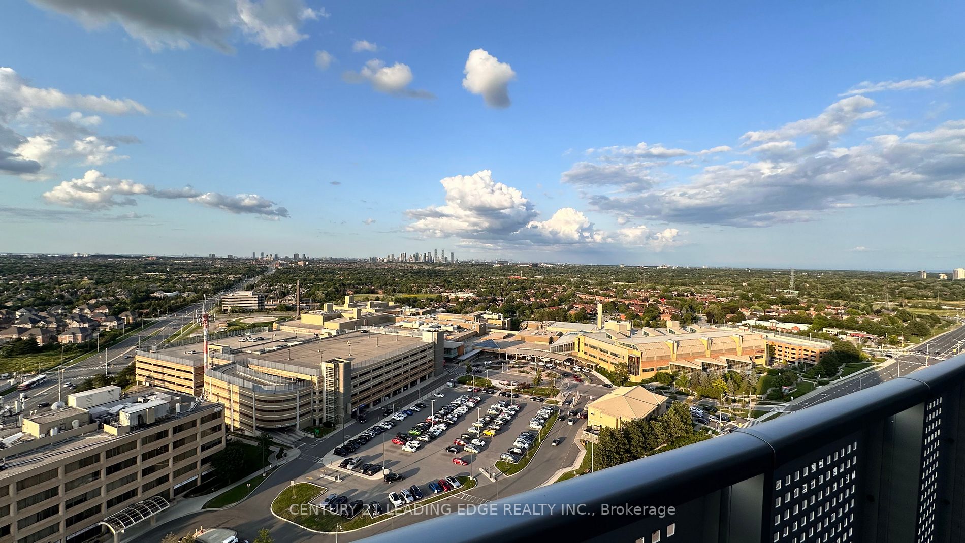 2520 Eglinton Ave W, #1612