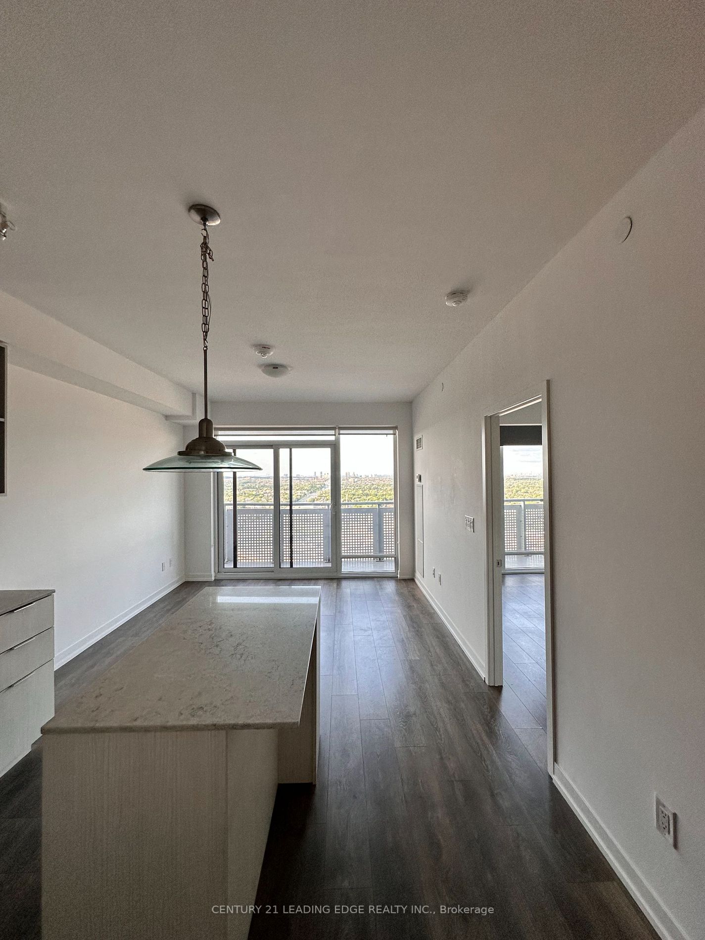 2520 Eglinton Ave W, #1612