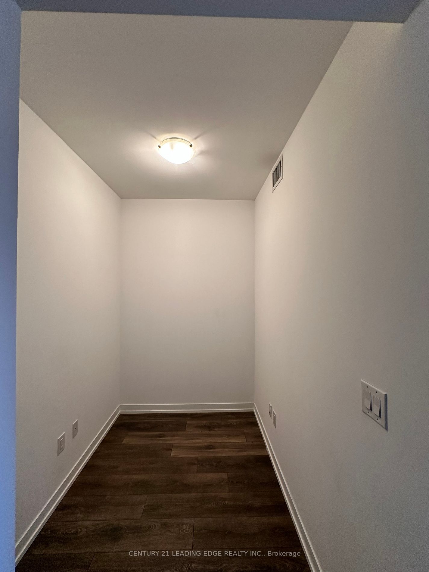 2520 Eglinton Ave W, #1612