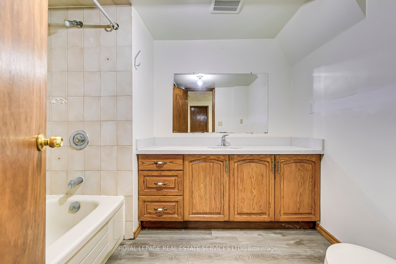3498 Redmond Rd